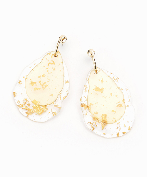 ONIGIRI(オニギリ)の「【一部店舗限定】 4way プレート ピアス(ピアス(両耳用)・レディース・ホワイト/ブラック/ゴールド/キャメル・FREE)」の20枚目の写真
