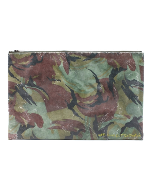 And A(アンドエー)の「転写クラッチ (MATATABI)(クラッチバッグ・メンズ・ブラック/ブラウン/カーキ/ベージュ・FREE)」の13枚目の写真