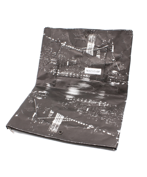 And A(アンドエー)の「転写クラッチ (MATATABI)(クラッチバッグ・メンズ・ブラック/ブラウン/カーキ/ベージュ・FREE)」の11枚目の写真