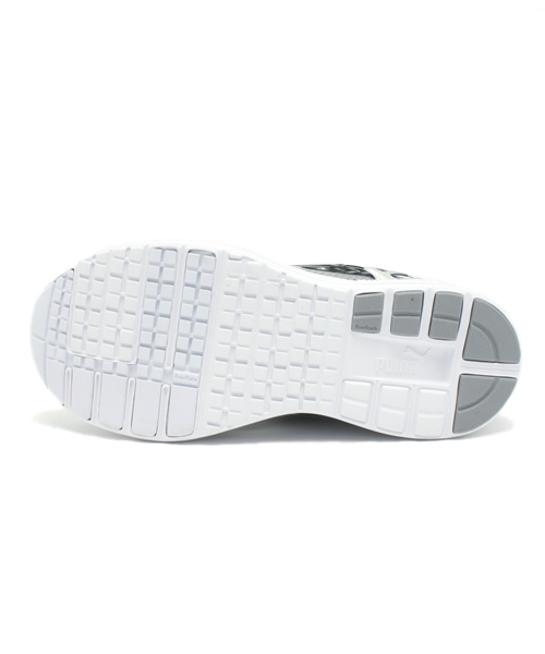 PUMA（プーマ）の「フューチャーディスク LT オピュレンス - progressive youth（スニーカー・メンズ・ブラック/グレー・25cm/27cm/27.5cm/28cm/31cm/29cm/28.5cm/26.5cm/30cm/25.5cm/26cm）」の4枚目の写真