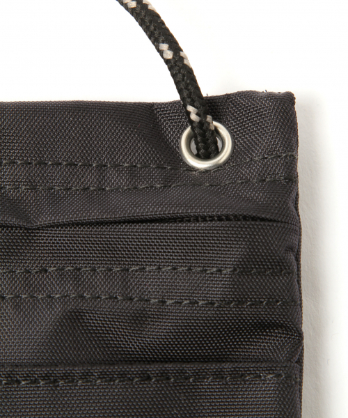 MEI（メイ）の「[KIDS]【MEI(メイ)】サコッシュ（ショルダーバッグ・キッズ・ブラック/ピンク/ブルー・FREE）」の16枚目の写真