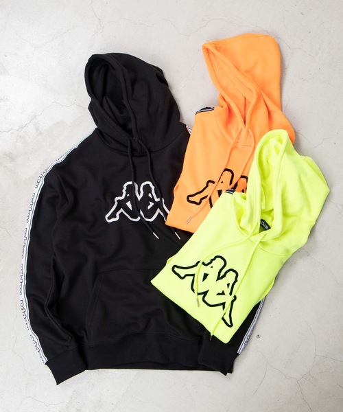 Kappa（カッパ）の「∴WEGO/Kappa別注テープロゴプルパーカー（パーカー・メンズ・ブラック/イエロー系その他/オレンジ系その他・MEDIUM/LARGE）」の4枚目の写真