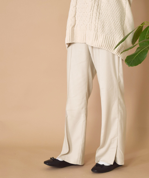 w closet（ダブルクローゼット）の「ステッチ入りセミフレアパンツ（その他パンツ・レディース・アイボリー/トップグレー/ピンク系その他・FREE）」の2枚目の写真