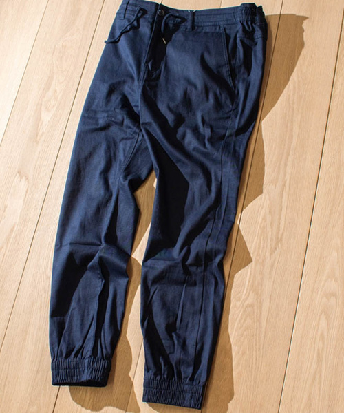 JOHN'S CLOSET(ジョンズクローゼット)の「【i】ストレッチツイルジョガーパンツ(チノパンツ・メンズ・ベージュ/カーキ/ネイビー/ホワイト/ブラック・MEDIUM/LARGE/X-LARGE/SMALL)」の6枚目の写真