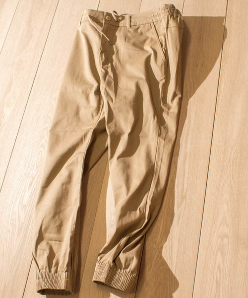 JOHN'S CLOSET(ジョンズクローゼット)の「【i】ストレッチツイルジョガーパンツ(チノパンツ・メンズ・ベージュ/カーキ/ネイビー/ホワイト/ブラック・MEDIUM/LARGE/X-LARGE/SMALL)」の12枚目の写真