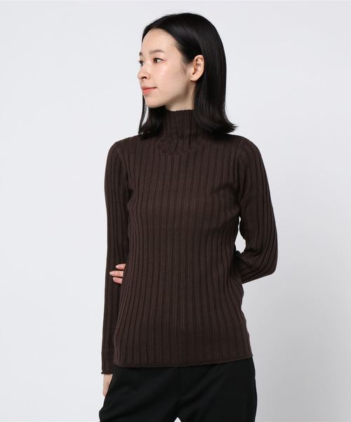 archives（アルシーヴ）の「ワイドリブボトルネックニットトップス（ニット/セーター・レディース・ブラウン/ブルー/アイボリー/ピンクベージュ/オレンジ/ブラック・MEDIUM）」の4枚目の写真