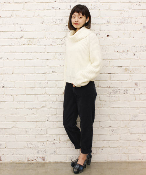Kastane（カスタネ）の「【Kastane】エアスオフタートル（ニット/セーター・レディース・アイボリー/ネイビー/イエロー/ピンク・FREE）」の5枚目の写真