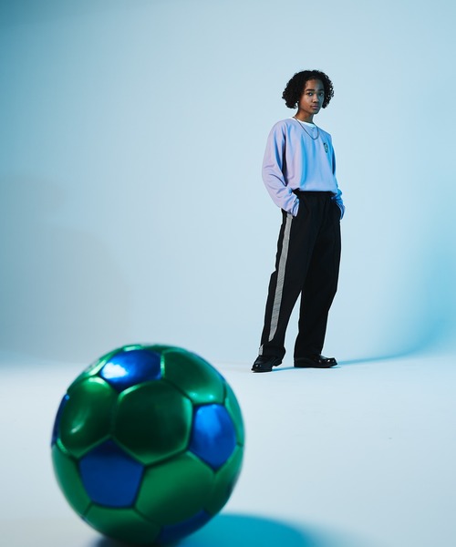 EMMA CLOTHES(エマクローズ)の「ポンチローマ オーバーサイズ 切り替え Footballロゴカットソー L/S (EMMA CLOTHES)(Tシャツ/カットソー・メンズ・ホワイト/ブラック/パープル/グリーン系その他・M/L)」の19枚目の写真