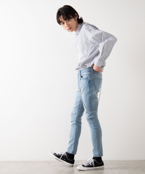 WEGO（ウィゴー）の「WEGO/チェーン付きクラッシュストレッチスキニーデニム（デニムパンツ・メンズ・ブラック/ライトインディゴブルー・MEDIUM/LARGE）」の7枚目の写真