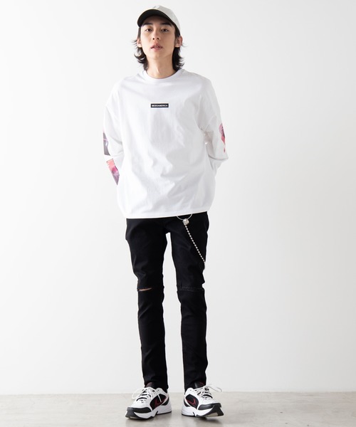 WEGO（ウィゴー）の「WEGO/チェーン付きクラッシュストレッチスキニーデニム（デニムパンツ・メンズ・ブラック/ライトインディゴブルー・MEDIUM/LARGE）」の9枚目の写真