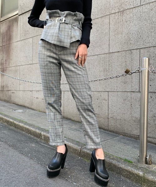 ENVYM(アンビー)の「コルセットレイヤーテーパードPT(その他パンツ・レディース・ベージュ/チェック/ピンク・MEDIUM/SMALL)」の7枚目の写真