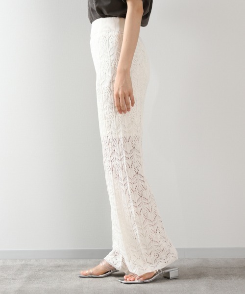 LOWRYS FARM（ローリーズファーム）の「サマーニットガラパンツ　881370（その他パンツ・レディース・オフホワイト/ブラック/レッド・FREE）」の5枚目の写真