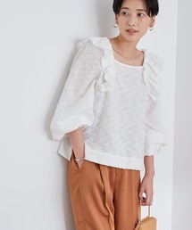 ADAM ET ROPE'（アダムエロペ）の「ラッフルショルダーブラウス（シャツ/ブラウス）」