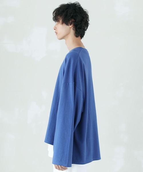 LILL(リル)の「オーバーサイズ 長袖 Tシャツ & タンクトップ リアルレイヤード アンサンブル セット(Tシャツ/カットソー・メンズ・ホワイト/ベージュ/ブラック/ブルー系その他・M/L)」の12枚目の写真