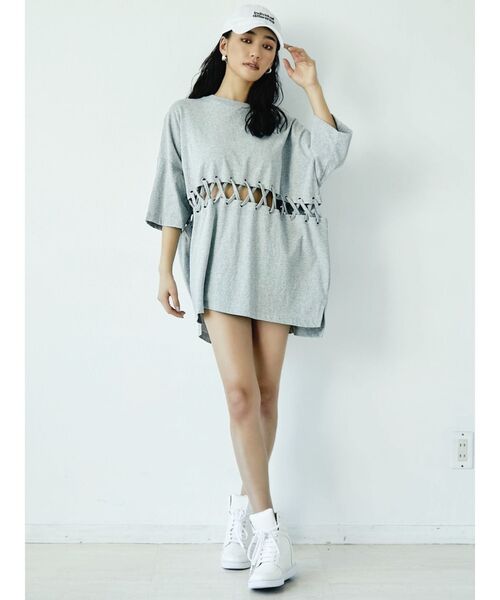 GYDA（ジェイダ）の「ウエストレースアップBIG Tシャツ（Tシャツ/カットソー・レディース・オフホワイト/グレー/ブラック・FREE）」の11枚目の写真