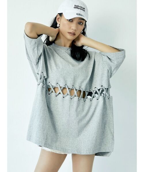 GYDA（ジェイダ）の「ウエストレースアップBIG Tシャツ（Tシャツ/カットソー・レディース・オフホワイト/グレー/ブラック・FREE）」の14枚目の写真