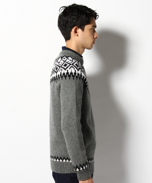 EDIFICE（エディフィス）の「◇CASHMEREキュウシンフェアテイルC/N （ニット/セーター・メンズ・ホワイト/グレー・46/48/44）」の5枚目の写真