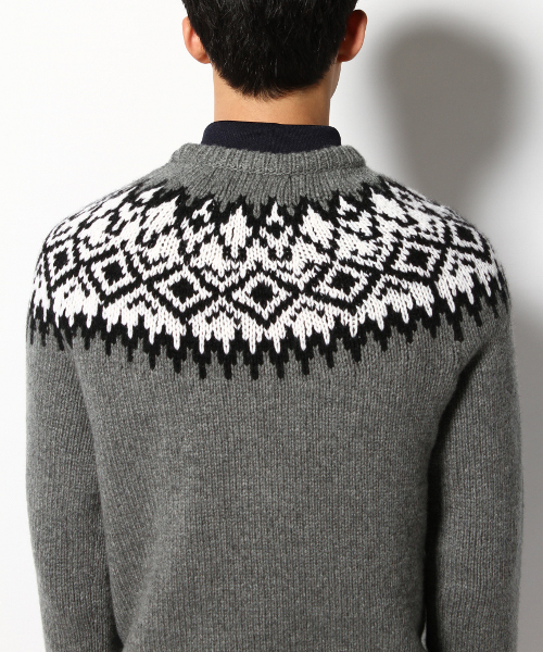 EDIFICE（エディフィス）の「◇CASHMEREキュウシンフェアテイルC/N （ニット/セーター・メンズ・ホワイト/グレー・46/48/44）」の7枚目の写真