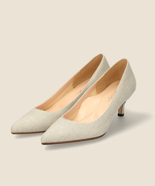 MAMIAN(マミアン)の「iCoN COLORS / ポインテッドトゥ リネン パンプス (5.0cmヒール)(パンプス・レディース・カーキ/ブラウン/キナリ/グレイッシュベージュ/ブラック・23.5cm/24.0cm/22.0cm/24.5cm/23.0cm/25.0cm/22.5cm)」の16枚目の写真