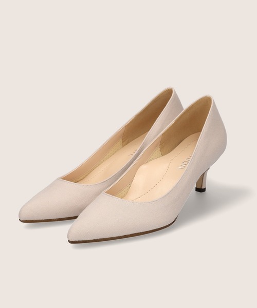 MAMIAN(マミアン)の「iCoN COLORS / ポインテッドトゥ リネン パンプス (5.0cmヒール)(パンプス・レディース・カーキ/ブラウン/キナリ/グレイッシュベージュ/ブラック・23.5cm/24.0cm/22.0cm/24.5cm/23.0cm/25.0cm/22.5cm)」の21枚目の写真