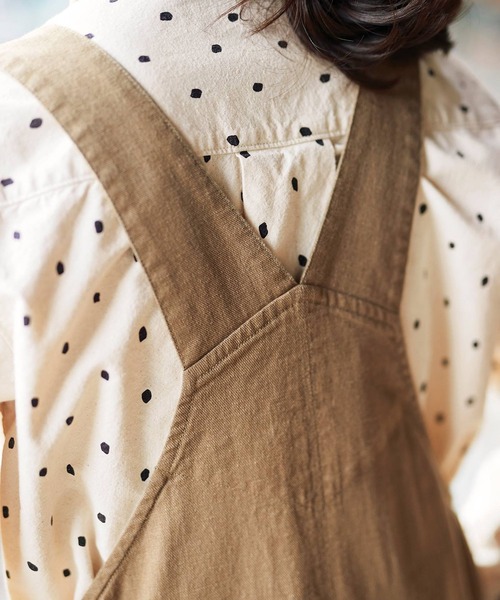 Sunny clouds（サニークラウズ）の「サニークラウズ　パン屋さんのエプロンスカート〈レディース〉（ジャンパースカート・レディース・キャメル・MEDIUM/LARGE/X-LARGE/XX-LARGE/NM）」の8枚目の写真