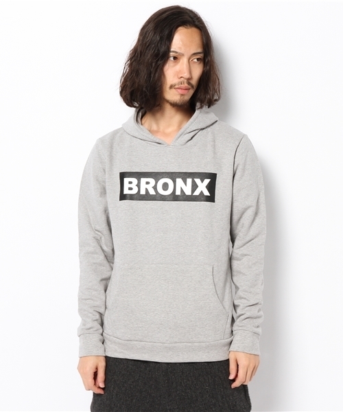 VENCEEXCHANGE（ヴァンスエクスチェンジ）の「ｳﾗｹBOXﾛｺﾞﾊﾟｰｶｰ                  （パーカー・メンズ・ブラック/グレー/ブルー・MEDIUM/SMALL/LARGE）」の4枚目の写真