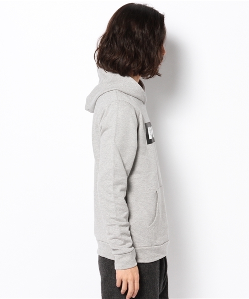 VENCEEXCHANGE（ヴァンスエクスチェンジ）の「ｳﾗｹBOXﾛｺﾞﾊﾟｰｶｰ                  （パーカー・メンズ・ブラック/グレー/ブルー・MEDIUM/SMALL/LARGE）」の5枚目の写真