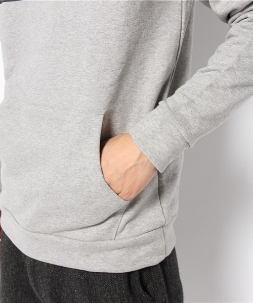 VENCEEXCHANGE（ヴァンスエクスチェンジ）の「ｳﾗｹBOXﾛｺﾞﾊﾟｰｶｰ                  （パーカー・メンズ・ブラック/グレー/ブルー・MEDIUM/SMALL/LARGE）」の8枚目の写真