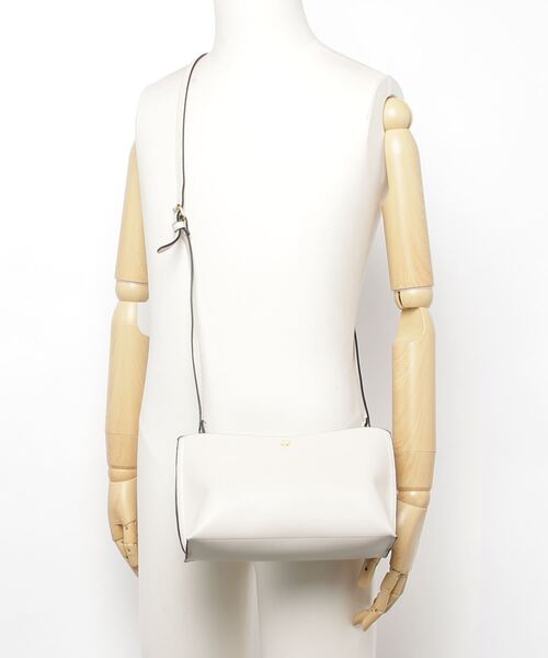 Legato Largo（レガートラルゴ）の「【Legato Largo】かるいカバン フェイクレザー 2WAYショルダーバッグ LH-P0001（ショルダーバッグ・レディース・グリーン/ベージュ/ダークブラウン/キャメル/ブラック/ワインレッド/グレイッシュベージュ/アイボリー・FREE）」の12枚目の写真