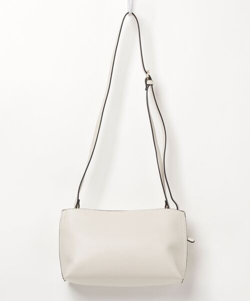 Legato Largo（レガートラルゴ）の「【Legato Largo】かるいカバン フェイクレザー 2WAYショルダーバッグ LH-P0001（ショルダーバッグ・レディース・グリーン/ベージュ/ダークブラウン/キャメル/ブラック/ワインレッド/グレイッシュベージュ/アイボリー・FREE）」の16枚目の写真