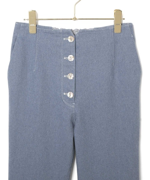 MADEMOISELLE ROPE'（マドモアゼル ロペ）の「【セットアップ対応】アップサイクルデニムパンツ（デニムパンツ・レディース・ブルー・38/36）」の2枚目の写真