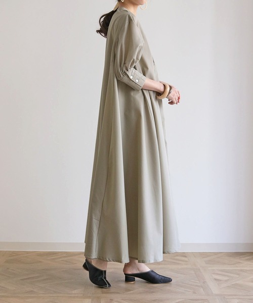 HER CLOSET（ハークローゼット）の「【HERCLOSET】着丈2タイプのピンタックバンドカラーシャツワンピース（シャツワンピース・レディース・ホワイト/ベージュ/ライトカーキ・S/M）」の9枚目の写真