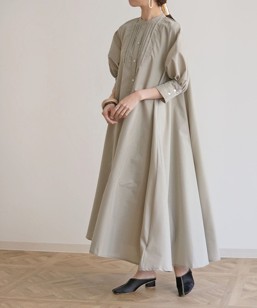 HER CLOSET（ハークローゼット）の「【HERCLOSET】着丈2タイプのピンタックバンドカラーシャツワンピース（シャツワンピース・レディース・ホワイト/ベージュ/ライトカーキ・S/M）」の21枚目の写真