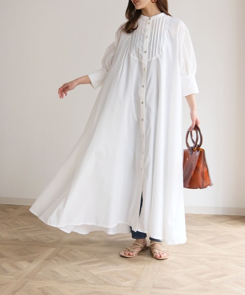 HER CLOSET（ハークローゼット）の「【HERCLOSET】着丈2タイプのピンタックバンドカラーシャツワンピース（シャツワンピース・レディース・ホワイト/ベージュ/ライトカーキ・S/M）」の16枚目の写真