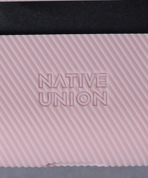 Native Union(ネイティブユニオン)の「<NATIVE UNION(ネイティブ ユニオン)>AirPods Pro curve case(スマホグッズ・レディース・ブラック/ネイビー/ライトピンク・FREE)」の7枚目の写真