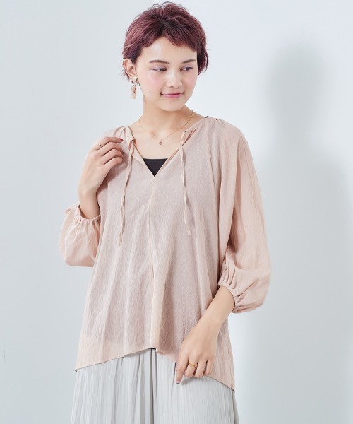 e.r.g*（イーアールジー）の「ビンテージボイル　スキッパーギャザーブラウス（シャツ/ブラウス・レディース・チャコールグレー/ベージュ/オフホワイト/イエロー・M）」の10枚目の写真