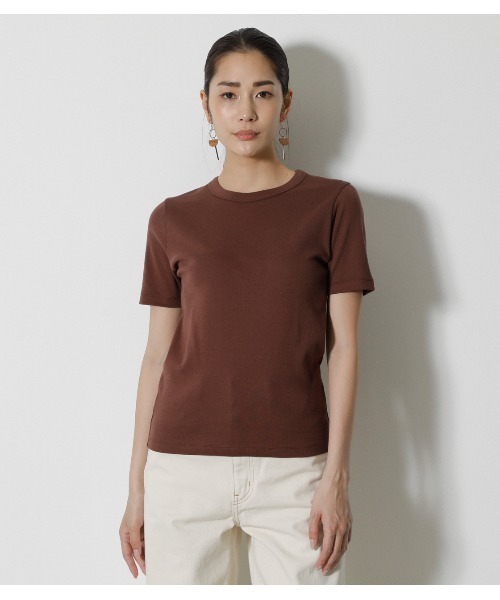 AZUL by moussy（アズールバイマウジー）の「COTTON USAFIT TEE/コットンUSAフィットTシャツ（Tシャツ/カットソー・レディース・ダークブラウン/ブラック/イエロー/ダークブルー/オフホワイト・MEDIUM/SMALL）」の8枚目の写真