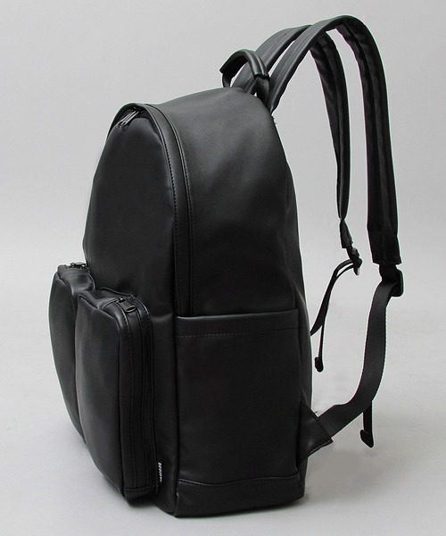 REGiSTA(レジスタ)の「シープスキンライク フェイクレザー 2ポケット デイパック / ビッグサイズ / 大容量 バックパック(バックパック/リュック・メンズ・ブラック・FREE)」の14枚目の写真