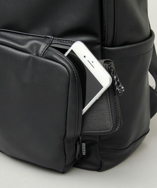 REGiSTA(レジスタ)の「シープスキンライク フェイクレザー 2ポケット デイパック / ビッグサイズ / 大容量 バックパック(バックパック/リュック・メンズ・ブラック・FREE)」の6枚目の写真