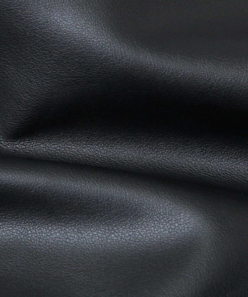 REGiSTA(レジスタ)の「シープスキンライク フェイクレザー 2ポケット デイパック / ビッグサイズ / 大容量 バックパック(バックパック/リュック・メンズ・ブラック・FREE)」の10枚目の写真