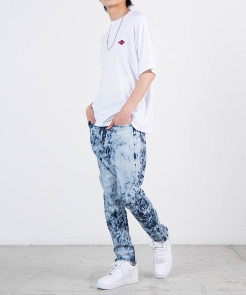 WEGO(ウィゴー)の「WEGO/ファイヤーモチーフビックシルエット半袖Tシャツ(Tシャツ/カットソー・メンズ・ホワイト/ブラック/パープル・MEDIUM/LARGE)」の4枚目の写真