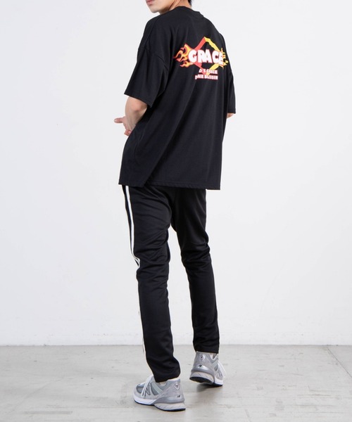 WEGO(ウィゴー)の「WEGO/ファイヤーモチーフビックシルエット半袖Tシャツ(Tシャツ/カットソー・メンズ・ホワイト/ブラック/パープル・MEDIUM/LARGE)」の9枚目の写真