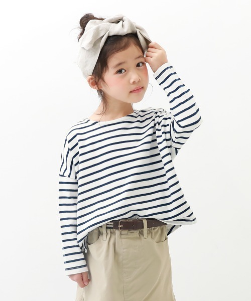 devirock（デビロック）の「ゆるっとボーダー 長袖Tシャツ（Tシャツ/カットソー・キッズ・ブラック/ネイビー/サックスブルー/ラベンダー/チャコール/ダークベージュ・110cm/100cm/120cm/130cm/140cm/150cm/160cm）」の4枚目の写真