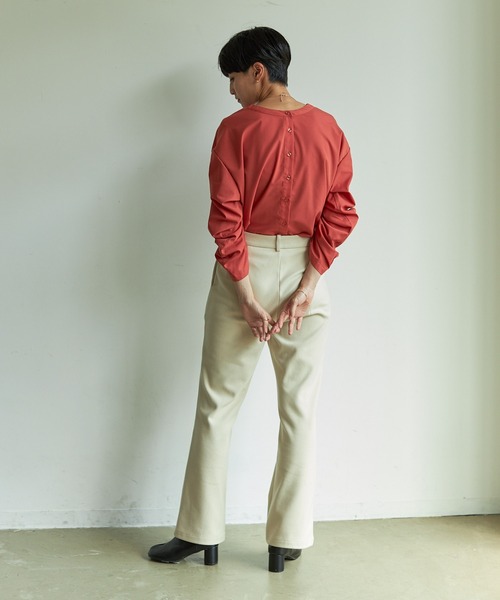 VACANCY（ヴァカンシー）の「ボリュームシャーリング2wayブラウス（シャツ/ブラウス・レディース・ブラック/オレンジ/ブルー/グリーン・FREE）」の5枚目の写真