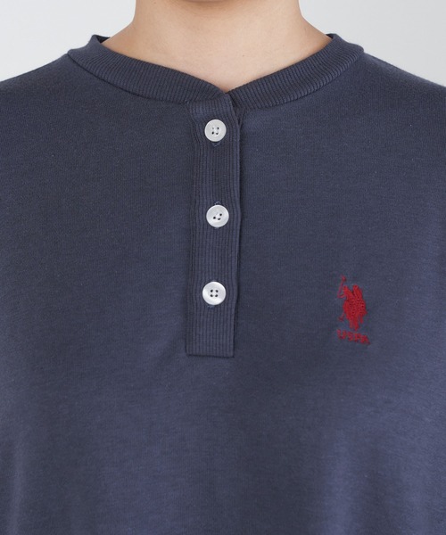 U.S. POLO ASSN.(ユーエスポロアッスン)の「U.S. POLO ASSN. /ユーエスポロアッスン 別注ワンポイント刺繍ロゴ オーバーサイズラガーシャツワンピース(ワンピース・レディース・ブラック/オレンジ/モスグリーン/ブラック×ベージュ/ネイビー/モカ/グレイッシュベージュ/ネイビー系1/ブラック×ホワイト/グリーン系1/オートミール・FREE)」の12枚目の写真