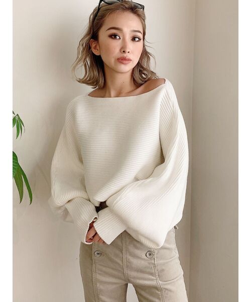 GYDA(ジェイダ)の「スラッシュドネック ショート リブニット TOPS(ニット/セーター・レディース・ブラック/ベージュ/オフホワイト・FREE)」の18枚目の写真