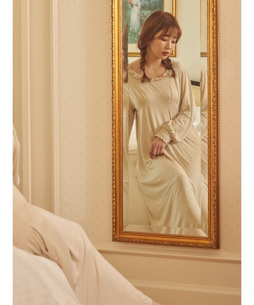 SLURR（スラ―）の「【数量限定ノベルティセット】Feminine onepiece（ルームウェア/パジャマ・レディース・ライトベージュ・FREE）」の16枚目の写真