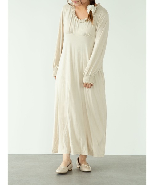 SLURR（スラ―）の「【数量限定ノベルティセット】Feminine onepiece（ルームウェア/パジャマ・レディース・ライトベージュ・FREE）」の18枚目の写真