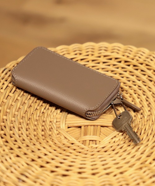 BEAMS LIGHTS(ビームスライツ)の「BEAMS LIGHTS / レザー キーケース(キーケース/キーアクセサリー・メンズ・ブラック/ベージュ・ONE SIZE)」の15枚目の写真