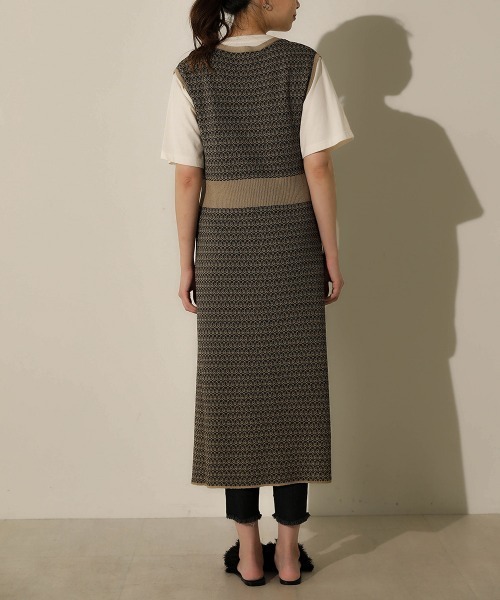 Bou Jeloud（ブージュルード）の「幾何柄ジャガードロングジレ（ベスト・レディース・ブラック/ベージュ・FREE）」の8枚目の写真